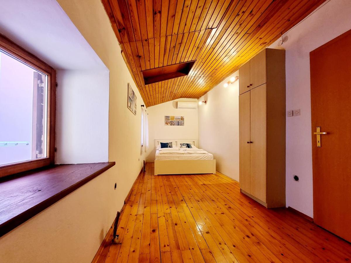 Hisa Delfinov - Old Dolphin House Appartamento Pirano